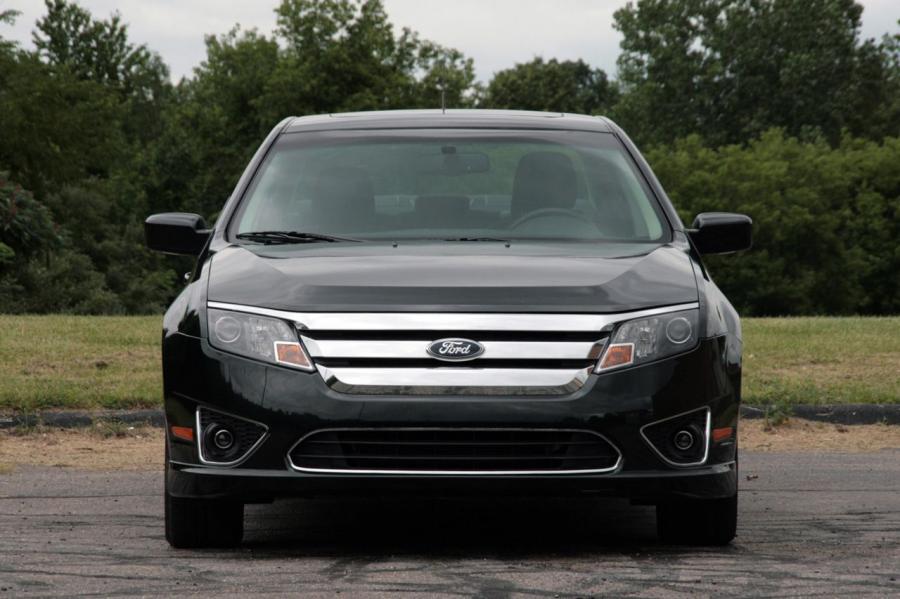  Ford Fusion Hybrid 2010 года  (US) (фото 56 из 111)